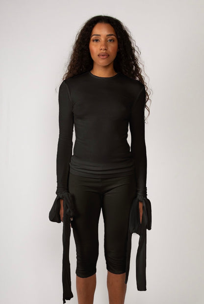 Sire Ribbed Tee in Black