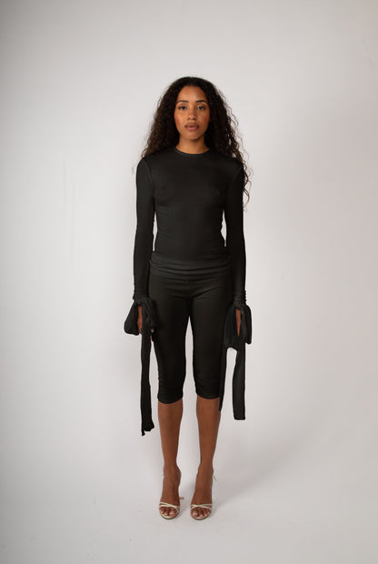 Sire Ribbed Tee in Black