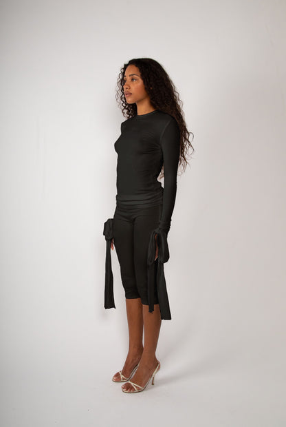 Sire Ribbed Tee in Black